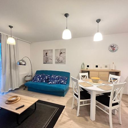 Lazurowy Apartament Kolobrzeg Luaran gambar
